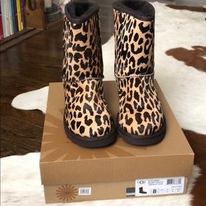 UGG Classic Short Exotic Cheetah